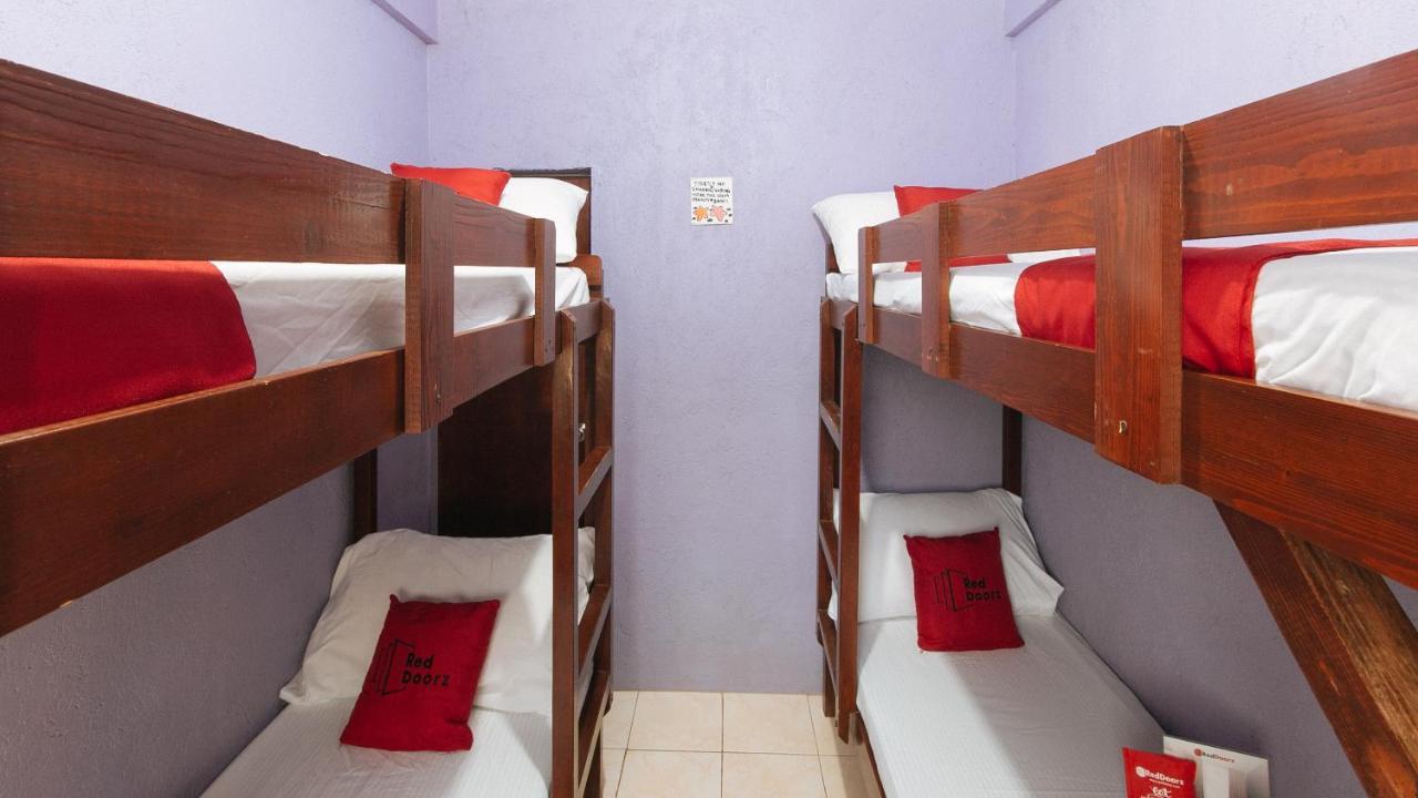 Bernwoods Extyn B&B Dormitory Ілоіло Екстер'єр фото
